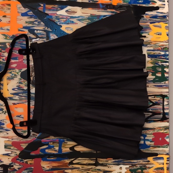 CHRISTIAN DIOR Black Flirty Drop Waist Cotton Mini Skirt w/ Pleats&belt Size 6 - Picture 8 of 14